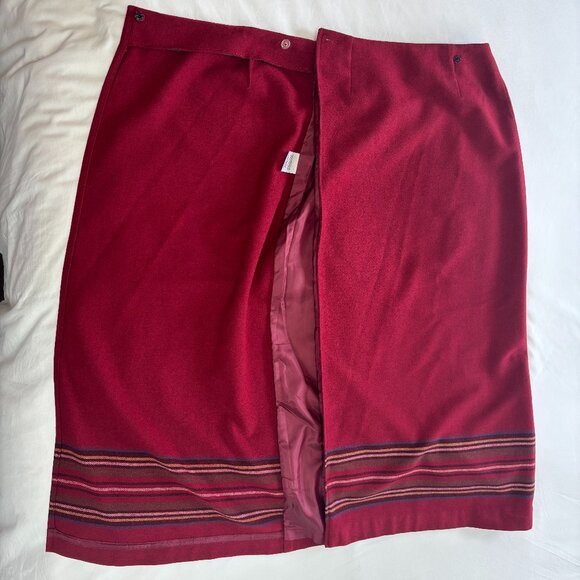 Eddie Bauer Women's Maroon (Garnet) Wool Blend Full Wrap Maxi Skirt, Size 6 - Picture 8 of 12